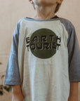 'Earth Tourist' Kid's Baseball Fine Jersey Three-Quarter Sleeve Tee